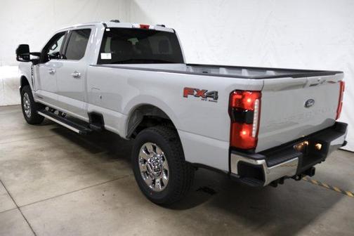 2026 Ford F-350 Lariat Super Duty
