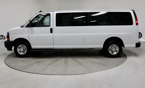 2023 Chevrolet Express 3500 LS