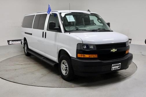 2023 Chevrolet Express 3500 LS