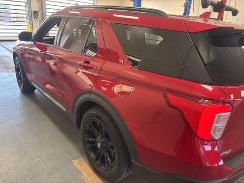 RAPID RED MET TINTED CC 2020 Ford Explorer XLT