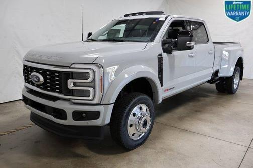 2026 Ford F-450 Platinum