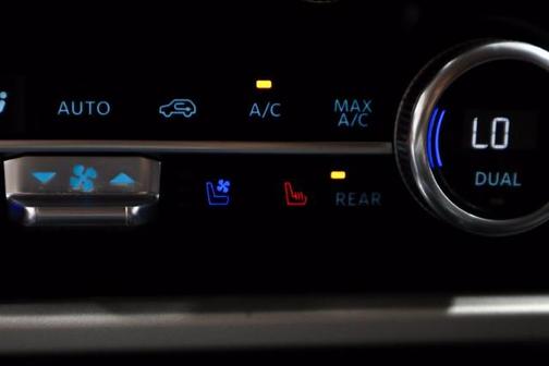 AGATE BLACK METALLIC 2024 Ford Expedition XLT