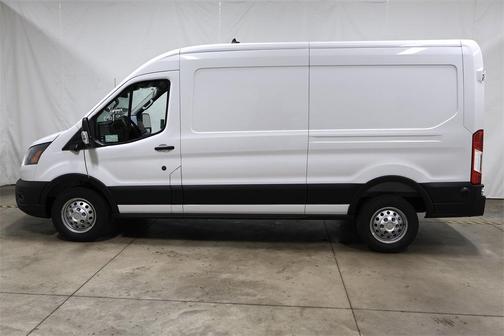 2025 Ford Transit-250 148 WB Medium Roof Cargo