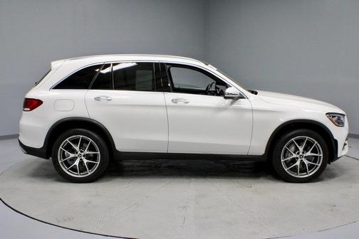 2022 Mercedes-Benz GLC 300 Base 4MATIC