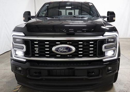 2026 Ford F-450 Platinum