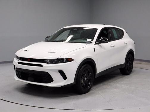 Q BALL 2024 Dodge Hornet R/T