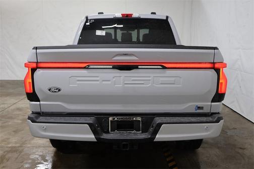2025 Ford F-150 Lightning LARIAT