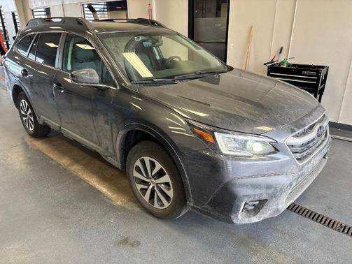 Magnetite Gray Metallic 2022 Subaru Outback PREMIUM