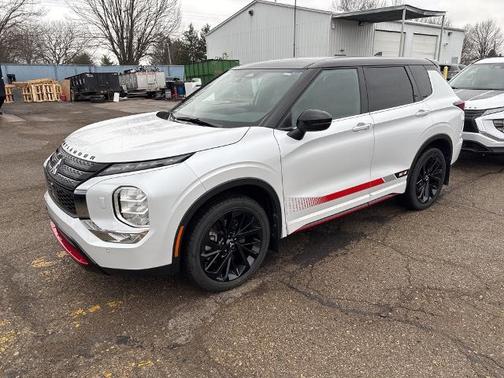 2023 Mitsubishi Outlander RALLIART