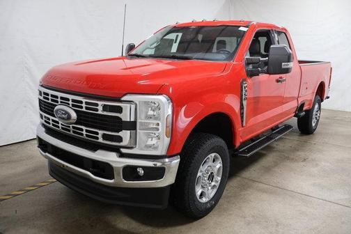 2025 Ford F-350 XLT
