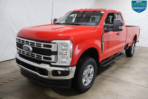 2025 Ford F-350 XLT