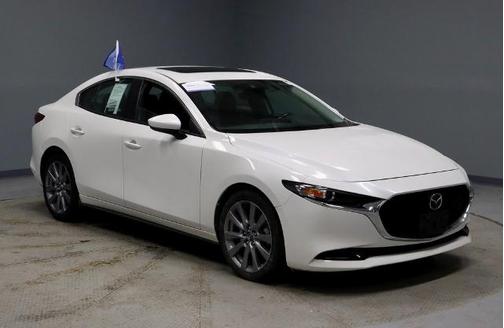 2022 Mazda Mazda3 PREFERRED