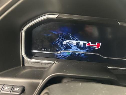 2022 GMC Sierra 1500 AT4X