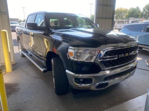 Diamond Black 2023 RAM 1500 BIG HORN/LONE STAR
