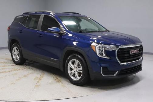 Marine Metallic 2022 GMC Terrain SLE