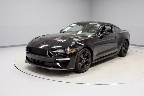 2021 Ford Mustang EcoBoost