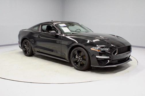 2021 Ford Mustang EcoBoost