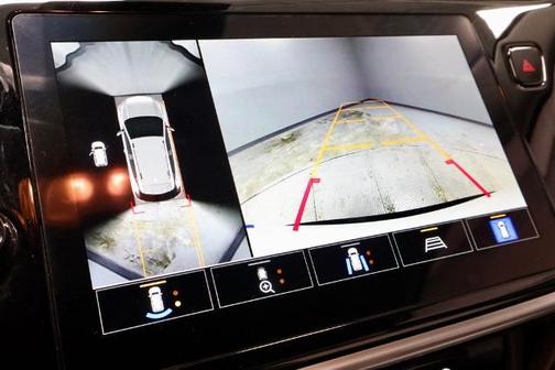 Summit White 2023 Chevrolet Bolt EUV PREMIER