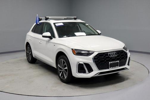 2023 Audi Q5 45 S line quattro Premium