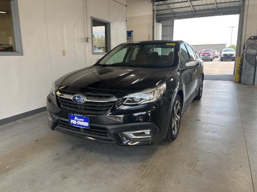 2022 Subaru Legacy Touring XT