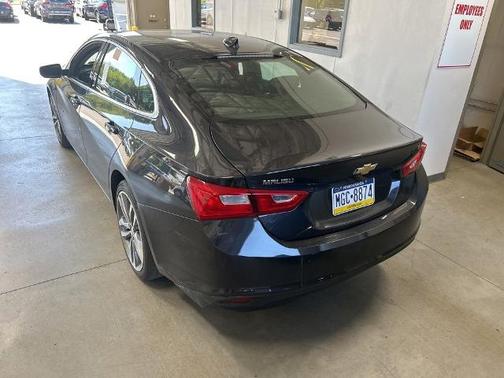 Dark Ash Metallic 2023 Chevrolet Malibu LT W/1LT