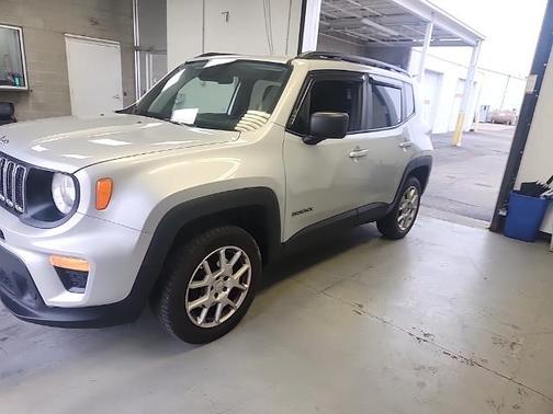 2019 Jeep Renegade SPORT
