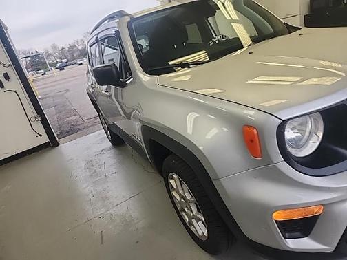 2019 Jeep Renegade SPORT