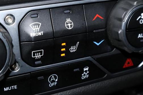 2024 Jeep Gladiator SPORT