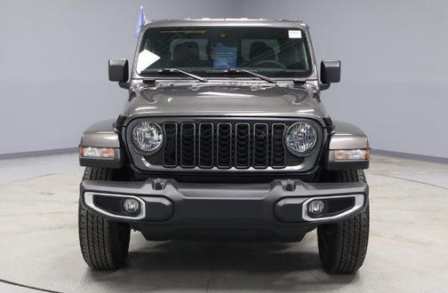 2024 Jeep Gladiator SPORT