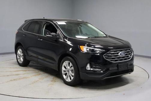 AGATE BLACK METALLIC 2024 Ford Edge TITANIUM
