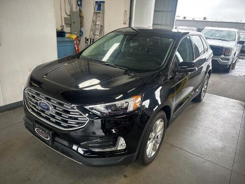 AGATE BLACK METALLIC 2024 Ford Edge TITANIUM