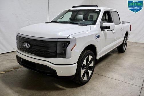 2025 Ford F-150 Lightning Platinum