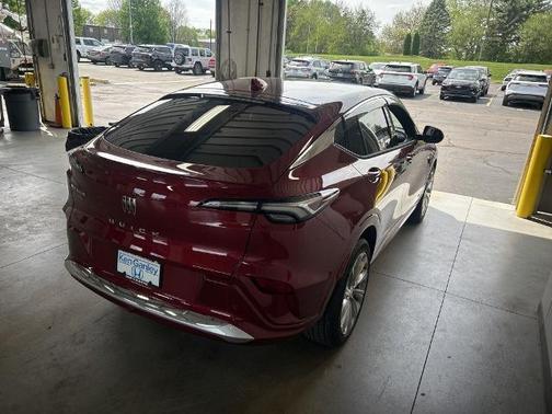 Cinnabar Metallic 2025 Buick Envista AVENIR