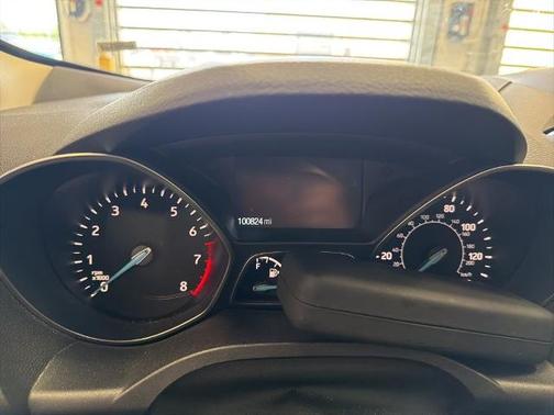 RUBY RED METALLIC TINTED CC 2019 Ford Escape SE