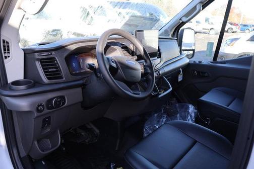 2026 Ford Transit-250 148 WB Medium Roof Cargo