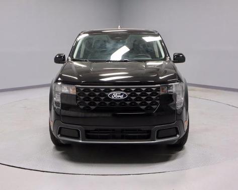 SHADOW BLACK 2025 Ford Maverick XLT
