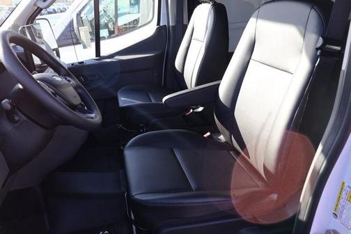 2026 Ford Transit-250 148 WB Medium Roof Cargo