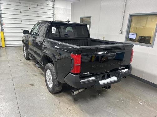 2025 Toyota Tacoma SR