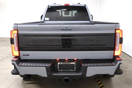 2025 Ford F-450 Platinum