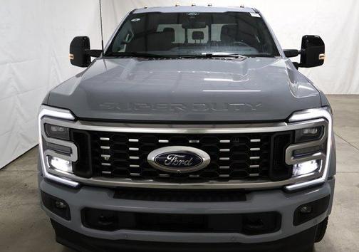 2025 Ford F-450 Platinum