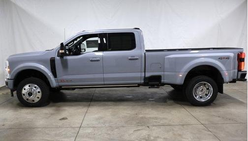 2025 Ford F-450 Platinum