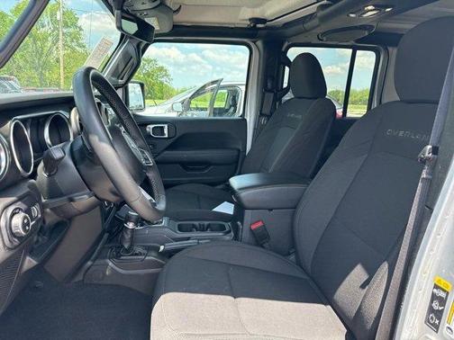 2023 Jeep Gladiator Overland