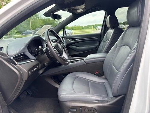 2024 Buick Enclave Premium
