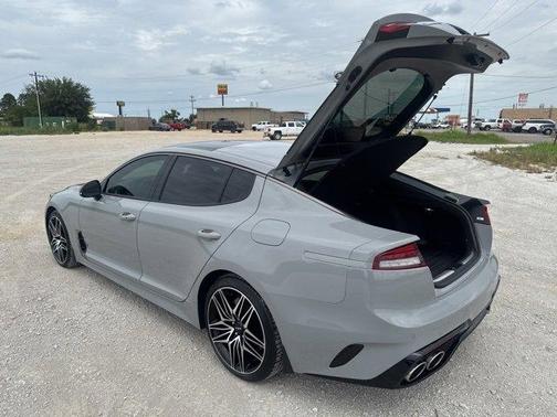2022 Kia Stinger GT1
