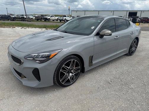 2022 Kia Stinger GT1