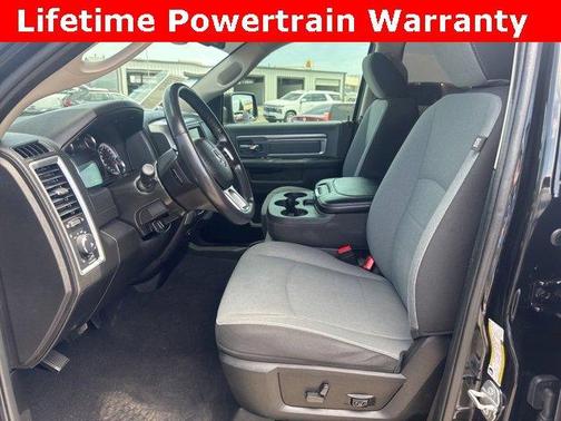 2022 RAM 1500 Classic SLT