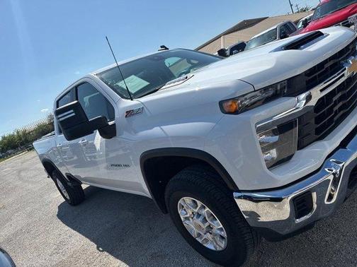 2024 Chevrolet Silverado 2500 LT