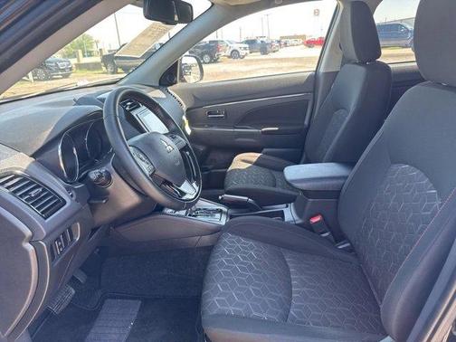 2024 Mitsubishi Outlander Sport 2.0 ES