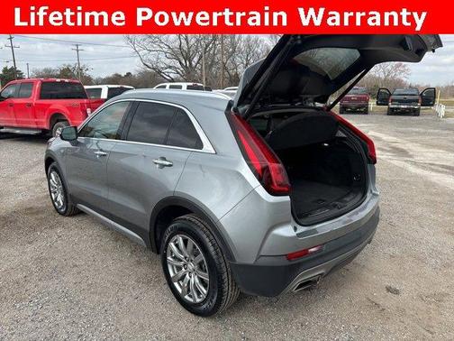 2023 Cadillac XT4 Premium Luxury