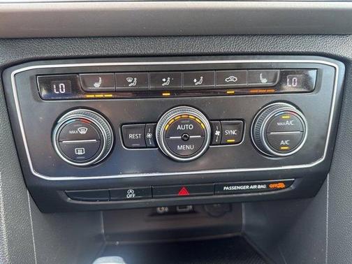 2019 Volkswagen Atlas 3.6L SE w/Technology